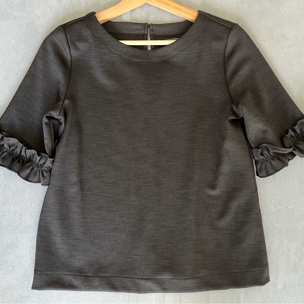 Banana Republic black top XS